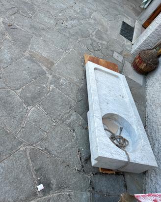 lavandino in marmo nuovo