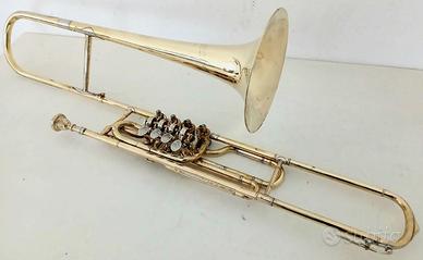 Trombone basso a 4 cilindri