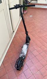 Monopattino Elettrico