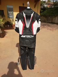 tuta moto 46 mtech come NUOVA intera