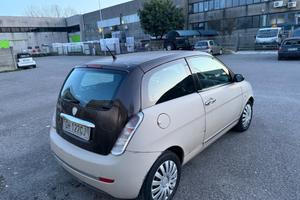 LANCIA YPSILON 1.2 BENZINA EURO4 NEOPATENTATI