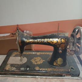 MACCHINA DA CUCIRE VINTAGE