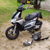Gilera Runner VX 125 4t euro 3 incidentato leggi