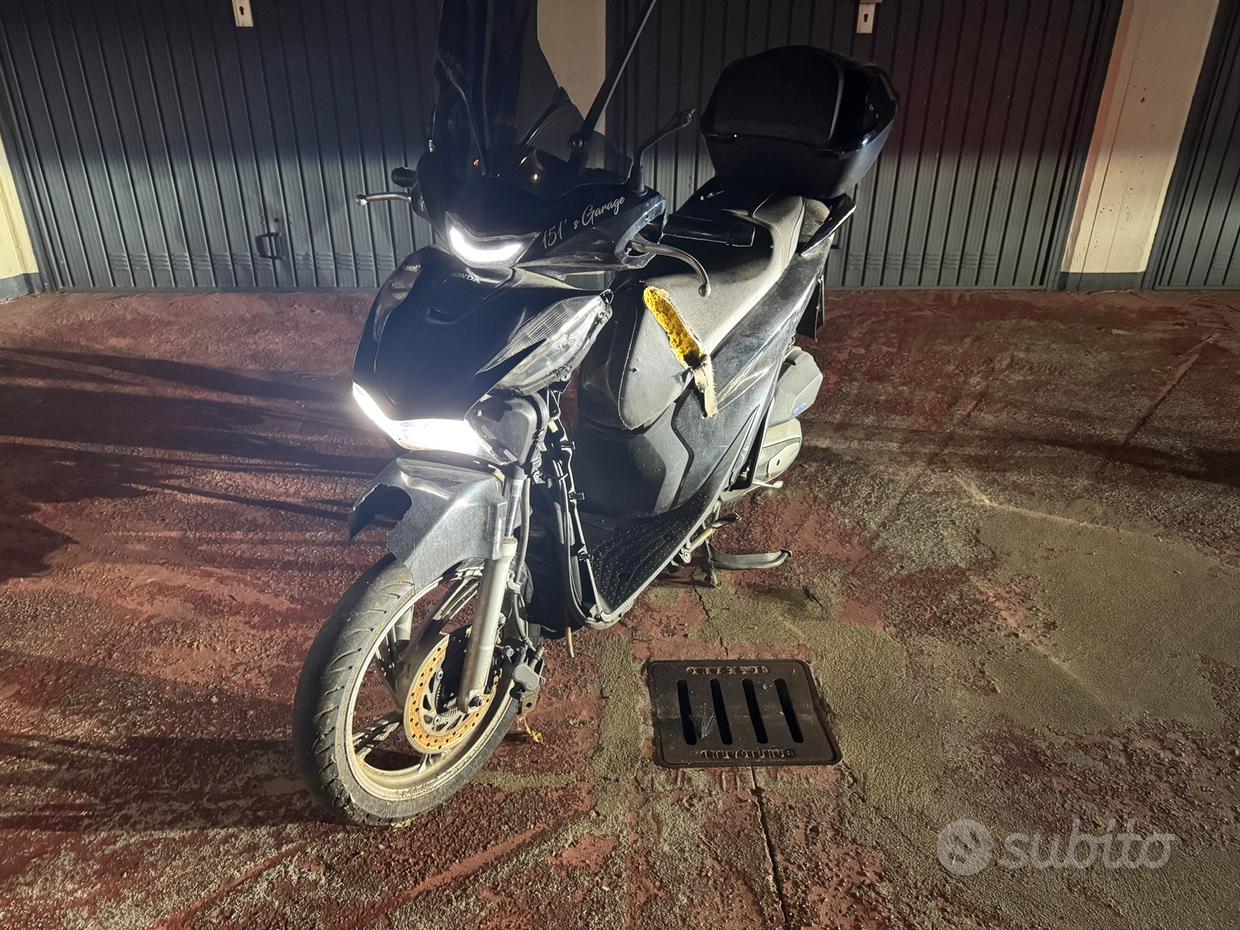 Sh 150 Motorini Incidentati Moto Incidentata Moto Acquisto
