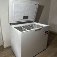 Whirlpool Congelatore a pozzetto 255L