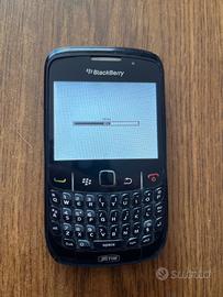 BLACKBERRY  8520