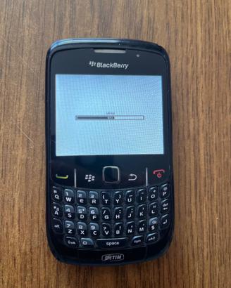BLACKBERRY  8520