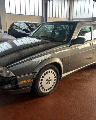 Alfa Romeo 75 1.8i turbo America