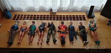 9 omini tipo Big Jim.