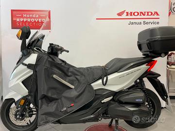 Honda Forza 350