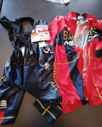 giacca salopette guanti