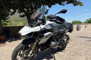 Gs 1200