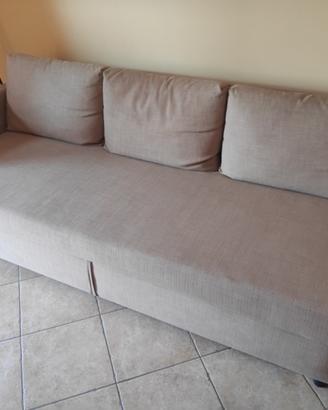 DIVANO-LETTO MATRIMONIALE CON CONTENITORE IKEA