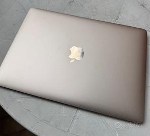 Macbook 12”