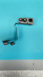 Camera frontale 16 pro max