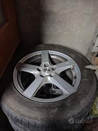 Cerchi in lega Toyota RAV 4 da 17" 