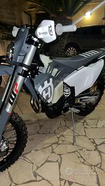 HUSQVARNA FE350 PRO 2024