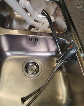 Piano cottura pozzetto lavello