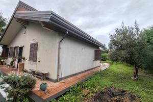 Rifinita villetta a Santa Maria di Licodia