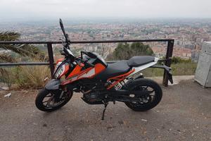KTM DUKE 125 ABS 2018