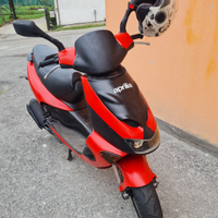 Aprilia sr 150 2t (180)