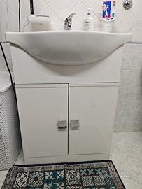 Mobile bagno lavabo
