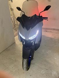 Yamaha modello x max 125