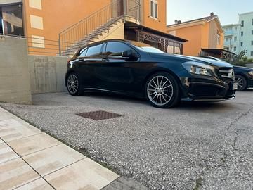 Mercedes Classe A w176 1.5 109cv Premium Amg