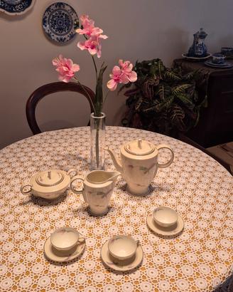 servizio d'epoca da caffè in porcellana 