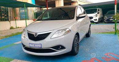 LANCIA YPSILON 1.2 BENZINA 2017 G.P.L DI CASA EURO