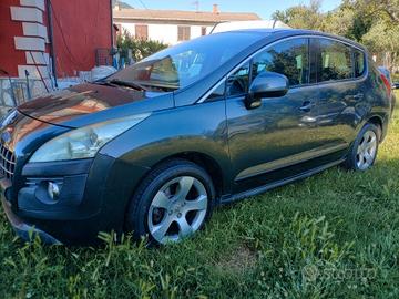 Peugeot 3008 1.6 HDi 110CV