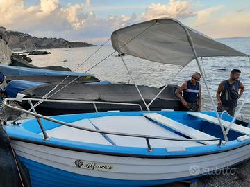 barca in perfette condizioni 1250€