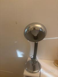 Lampada da tavolo vintage anni 70