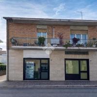 CASA SEMINDIPENDENTE A GIULIANOVA