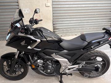 Honda NC 750 X DCT