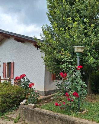 Villetta  indipendente  con giardino