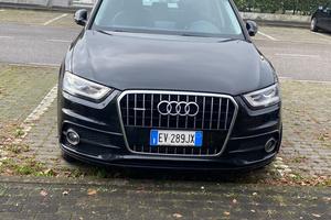 Audi Q3  S Line  4 x 4  177cv  autom.comandi al vo