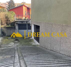 Box / Garage di 62 m² a Cassina de' Pecchi