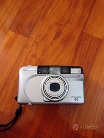 macchina fotografica minolta vintage