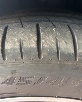 Pneumatici 245/45 r19 102Y
