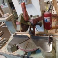 Troncatrice per legno