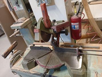 Troncatrice per legno