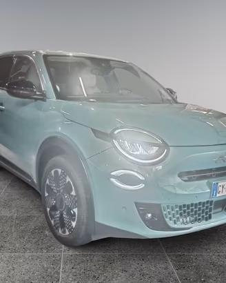 FIAT 600 1.2 Hybrid 100cv La Prima