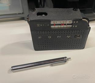 Radio transistor Sony TR-714 anni 50 60 d’epoca