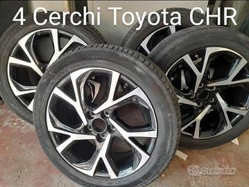 4 cerchi Toyota chr con gomme