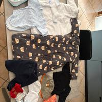 Sacchi nanna, abbigliamento vario e kit igiene