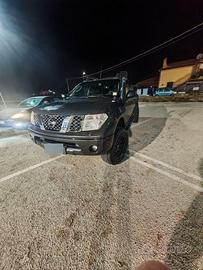 Nissan navara d40