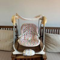 Altalena a dondolo primi mesi