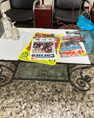 Tavolo in ferro battuto