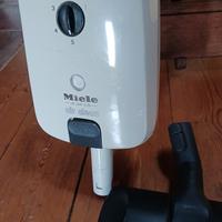 scopa elettrica Miele 